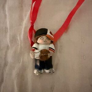 BALTIMORE ORIOLE Baseball Player PIN with Red Ribbon